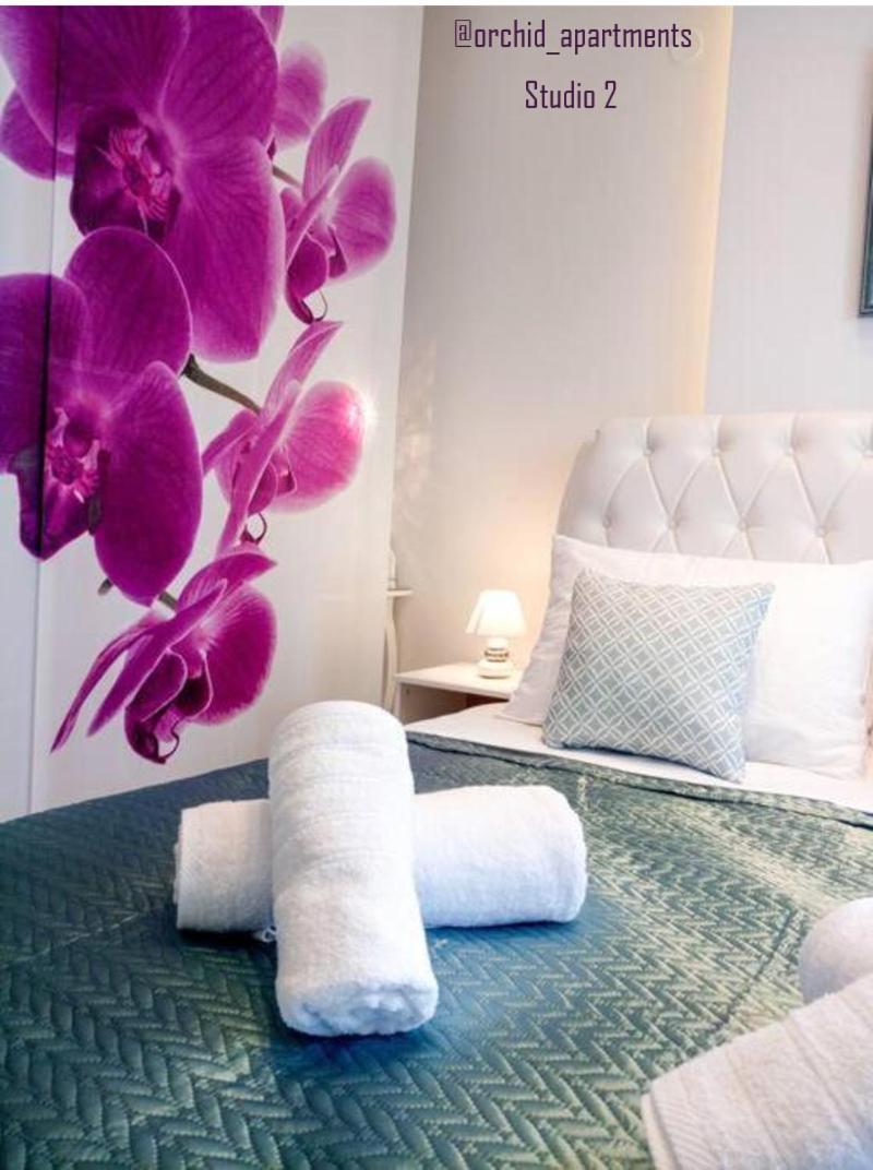 Orchid Apartments Thermi Bagian luar foto